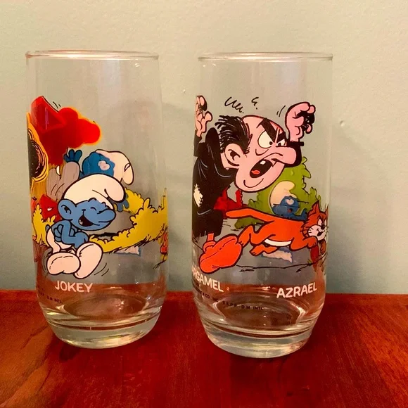 1982 Smurf glasses - Picture 1 of 9